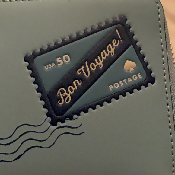 Kate Spade Graphic Off The Grid Large Continental Wallet. - Picture 6 of 11